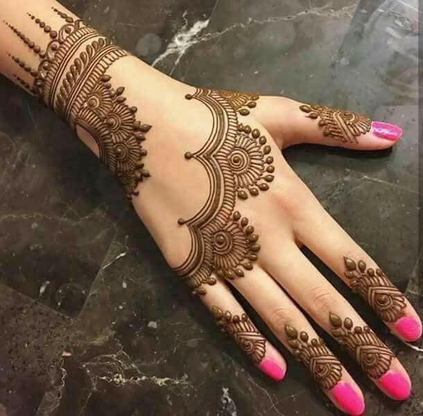 Mehndi-Designs-For-Eid-Daytimes-8