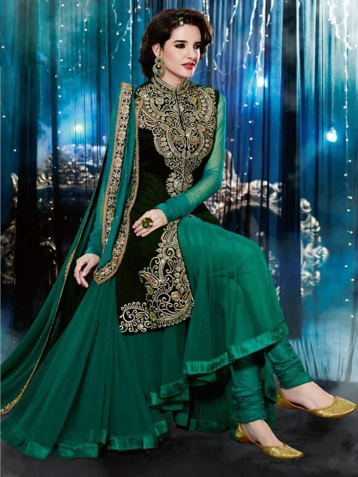 Pakistani Velvet Dresses Designs and Latest Trends