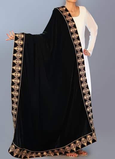 Pakistani-Velvet-Shawls