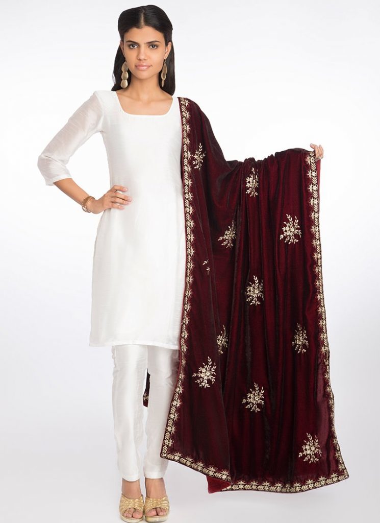 Pakistani-Velvet-Shawls